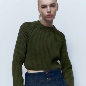 Zara Raglan Sleeve Cropped Dark Khaki Green Knit Sweater Size M NWT
